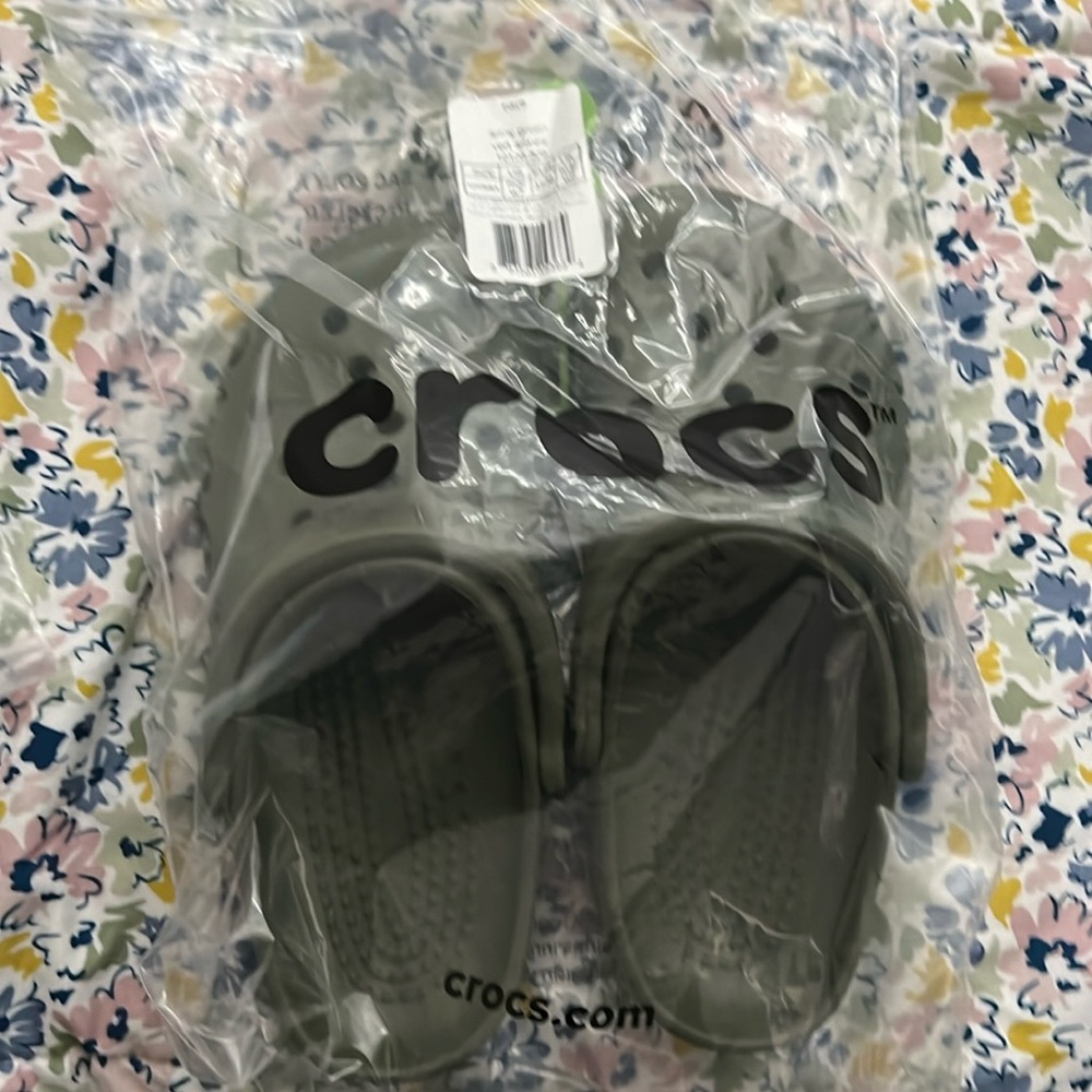 Crocs